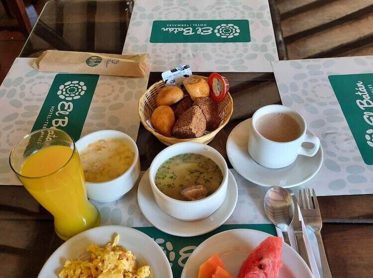 ホテル Termales El Batán