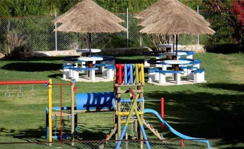 ホテル Termales El Batán