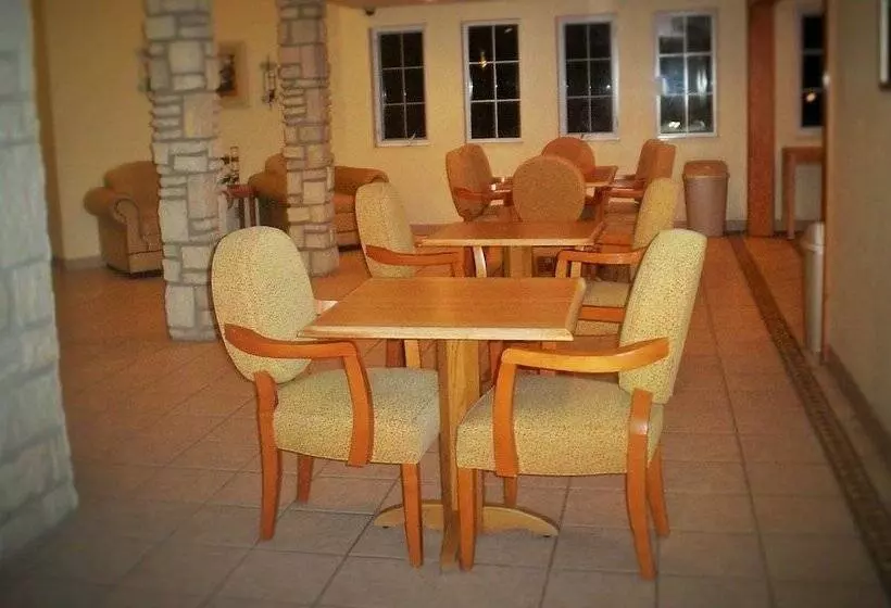 Mammoth Spring Lodge Motel