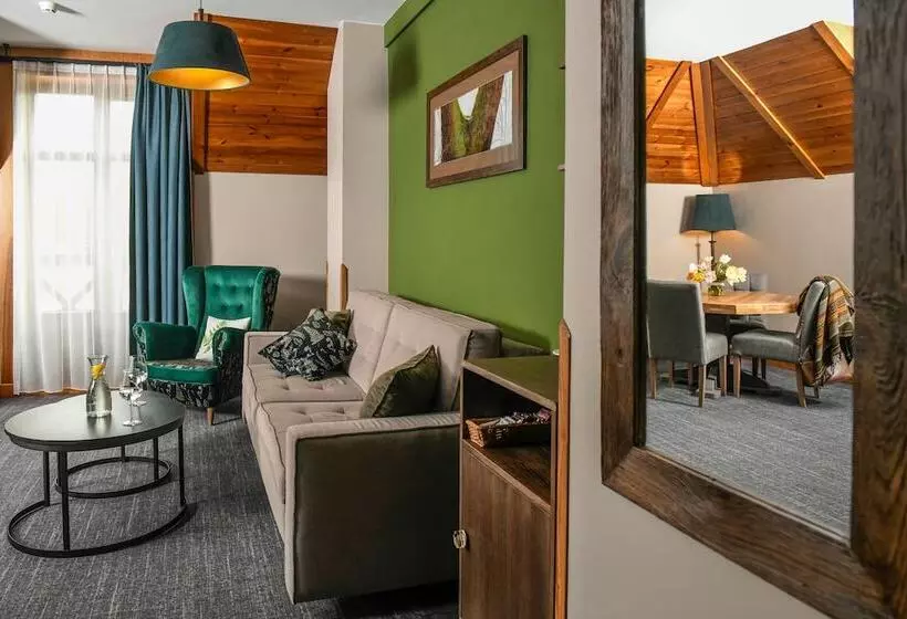 Folwark Lekuk Hotel Spa