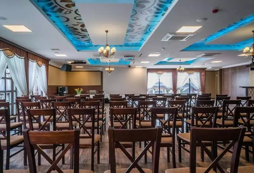 Hotelli Resort Strzelnica