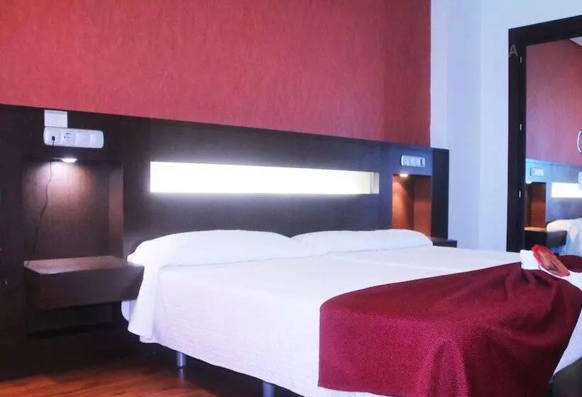 Hotelli La Cantueña - Adults Only