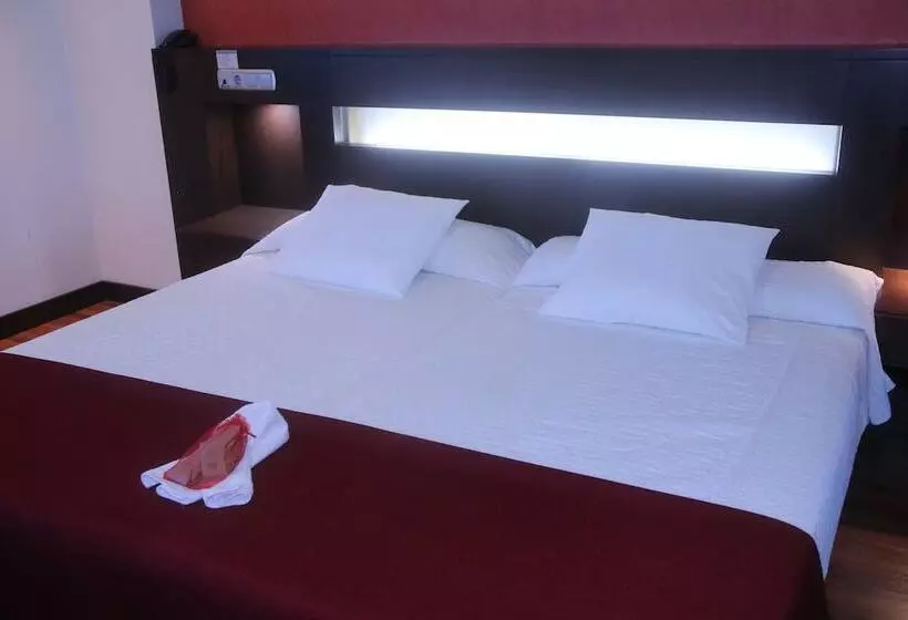 Hotelli La Cantueña - Adults Only