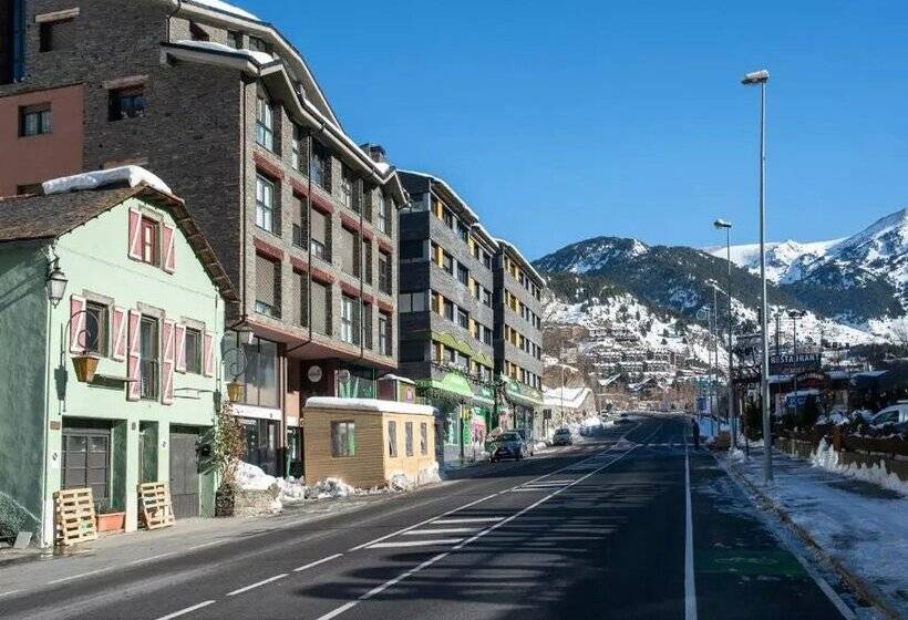 Apartamentos Tarter 3000