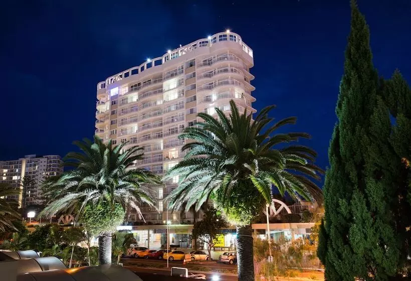 Beachcomber International Resort