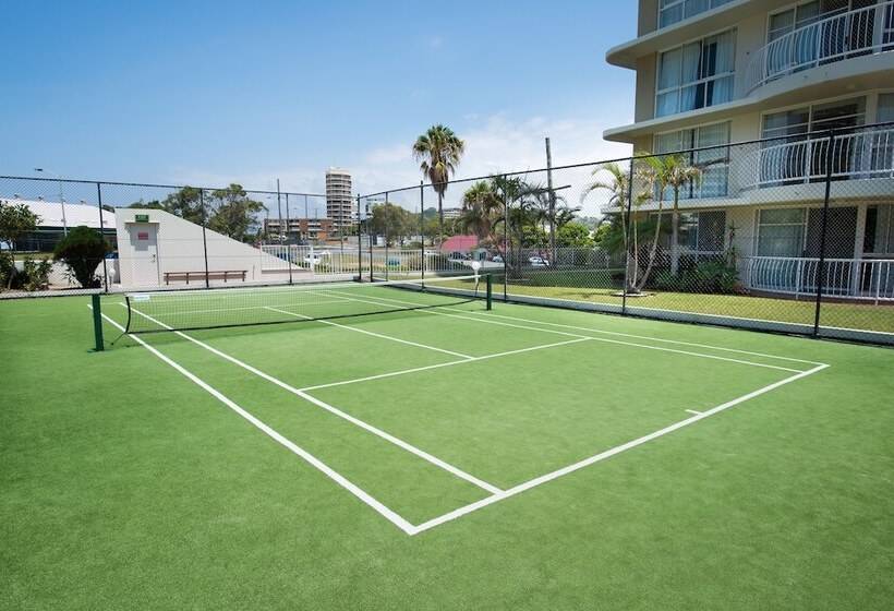 Beachcomber International Resort