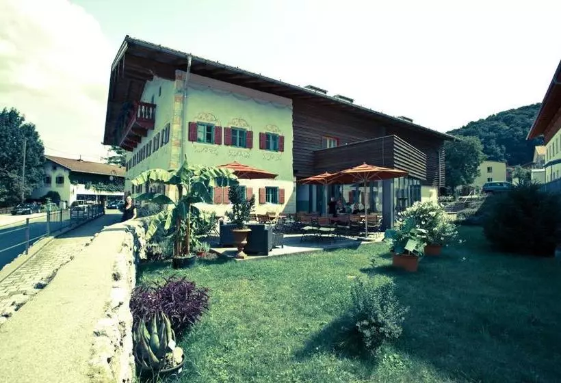 호텔 Bernhard S  Und Restaurant