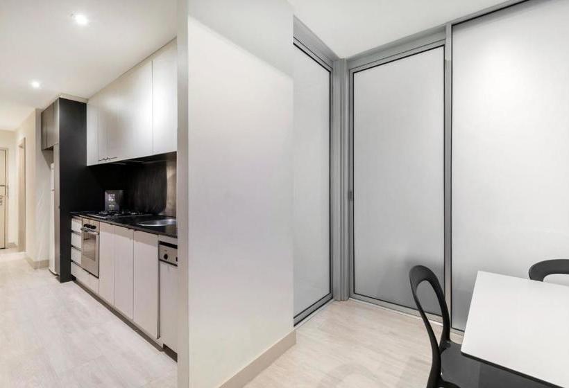 Breakfree On Collins