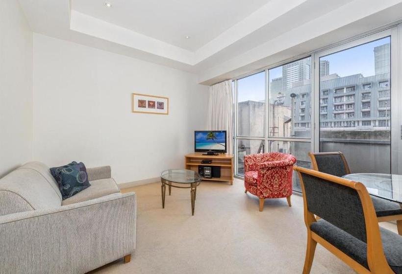 Breakfree On Collins