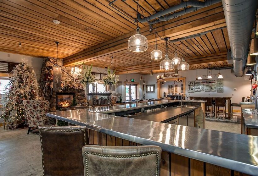 فندق Bavarian Lodge