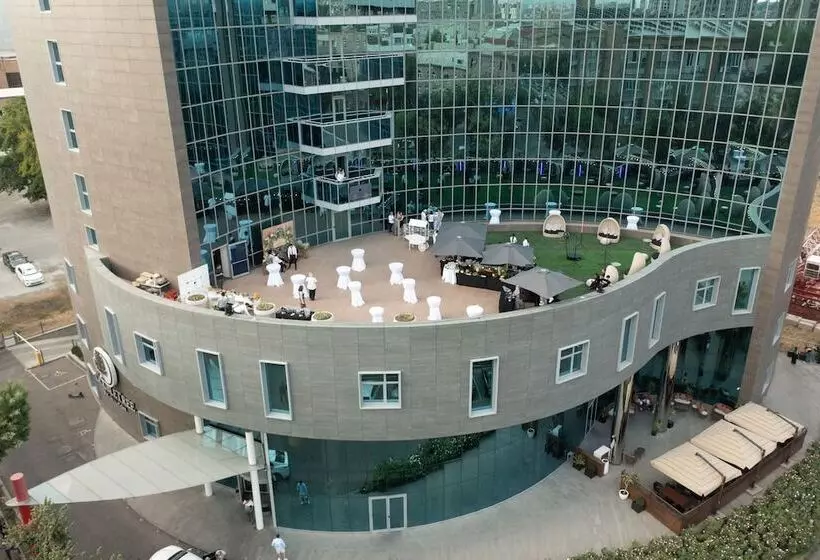 Doubletree By Hilton Hotel Yerevan City Centre