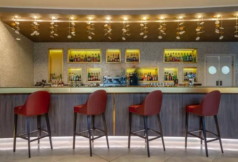 Doubletree By Hilton Hotel Yerevan City Centre