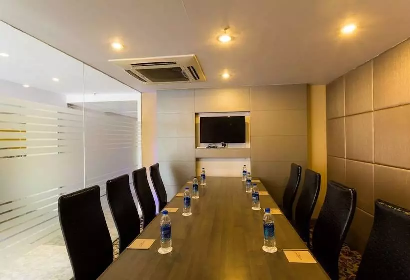 فندق Ginger Vishakhapatnam, Dwarka Nagar