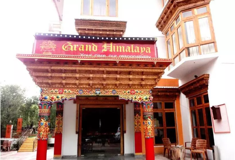 هتل Grand Himalaya