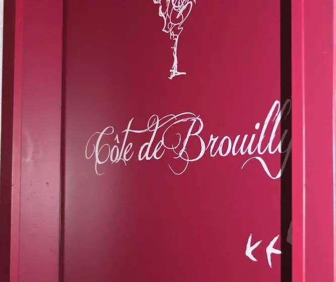 هتل Demeures Et Chateaux L Abbaye Caladoise Anciennement Hostellerie Ferme Du Poulet