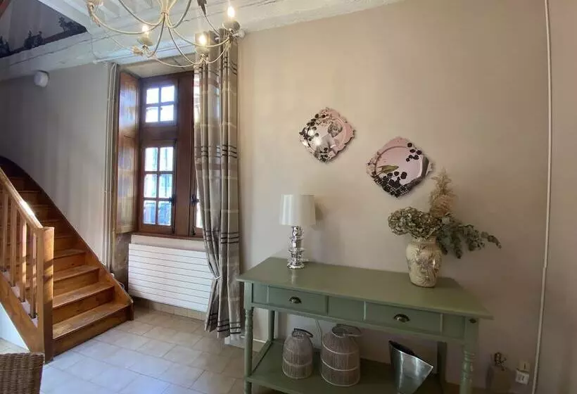 هتل Demeures Et Chateaux L Abbaye Caladoise Anciennement Hostellerie Ferme Du Poulet