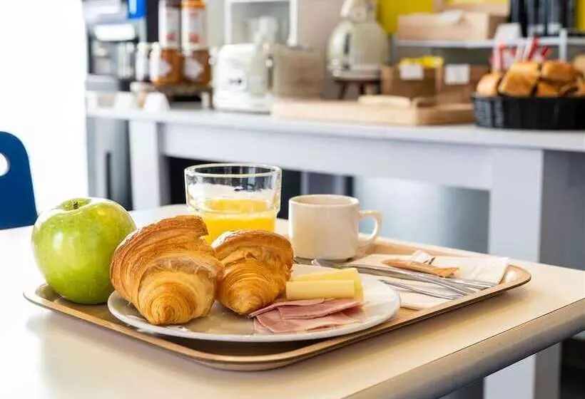 ホテル Ibis Budget Madrid Centro Las Ventas