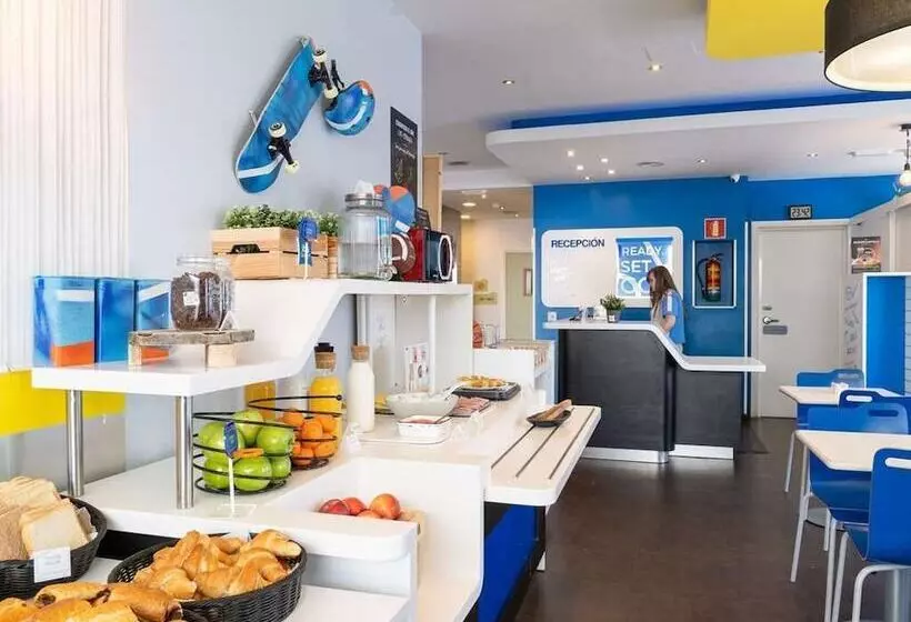 ホテル Ibis Budget Madrid Centro Las Ventas
