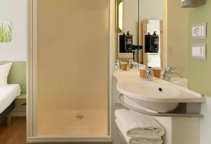 ホテル Ibis Budget Madrid Centro Las Ventas