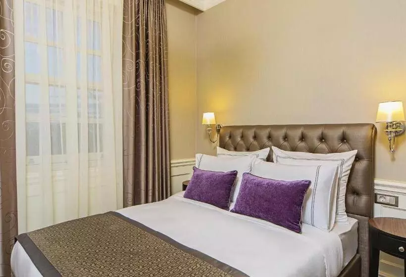 Hotel Meroddi Bagdatliyan