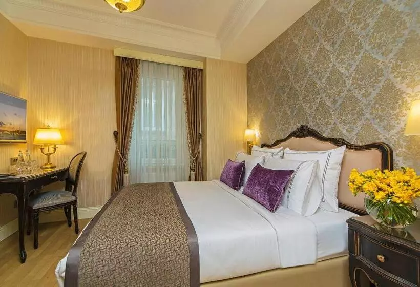 Hotel Meroddi Bagdatliyan