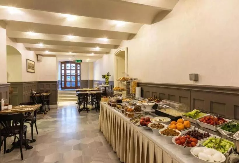 Hotel Meroddi Bagdatliyan