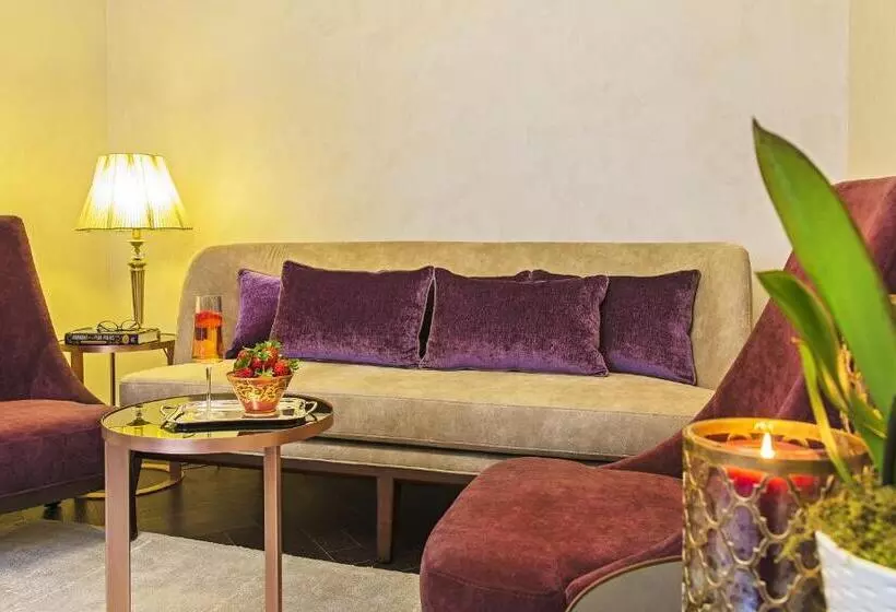 Hotel Meroddi Bagdatliyan