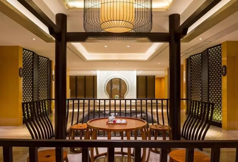 Nikko Guangzhou Free Shuttle Between Hotel And Exhibition Center During Canton Fair