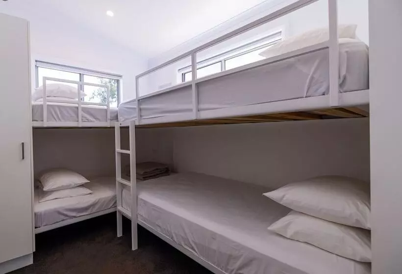 בית מלון כפרי Nrma Dubbo Holiday Park