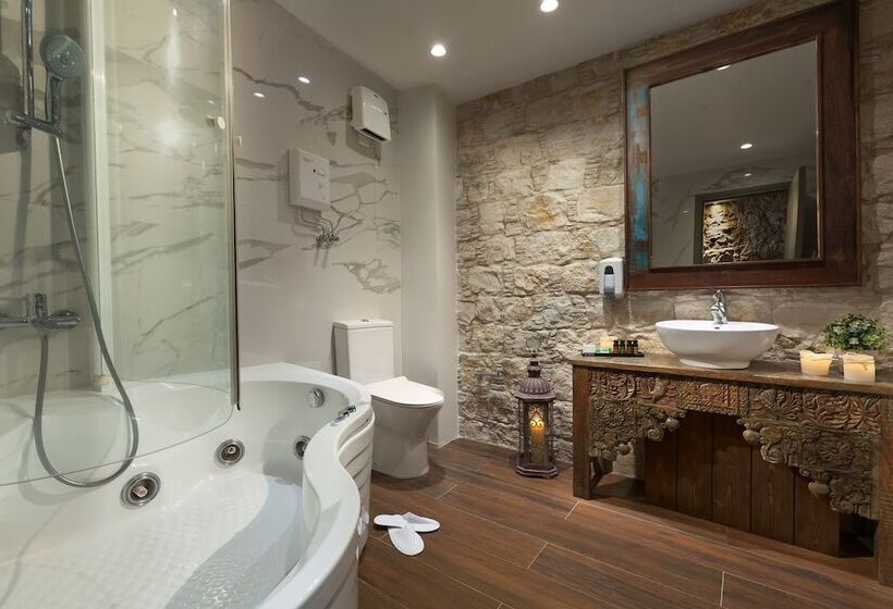 فندق Oinoessa Traditional Boutique Guest Houses