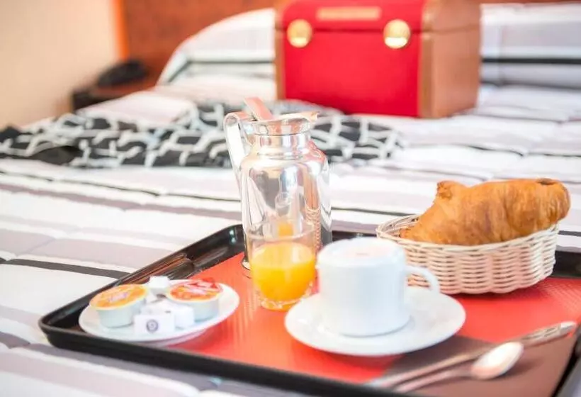 هتل Pierre Nicole