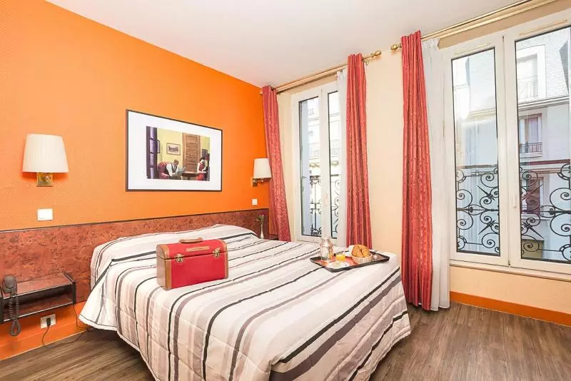 هتل Pierre Nicole