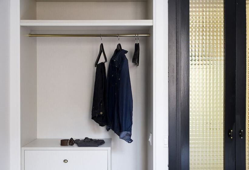 هتل Praktik Vinoteca