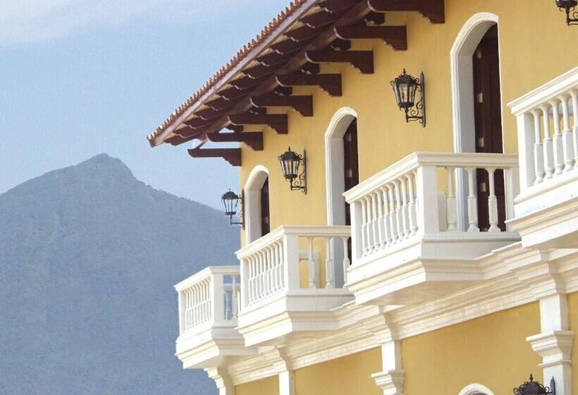 هتل La Gran Francia