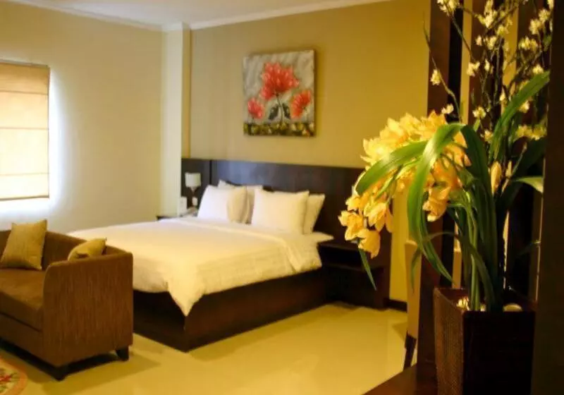 酒店 Royal Mamberamo