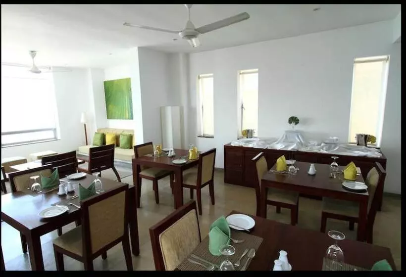 ホテル The Ocean Front