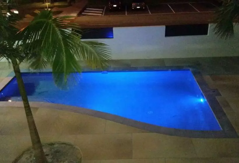 酒店 Wyuna Beachfront Holiday Apartments