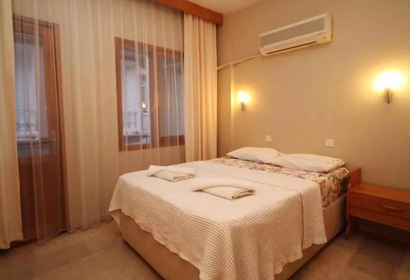 Koz Eren Otel