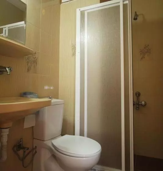 Koz Eren Otel