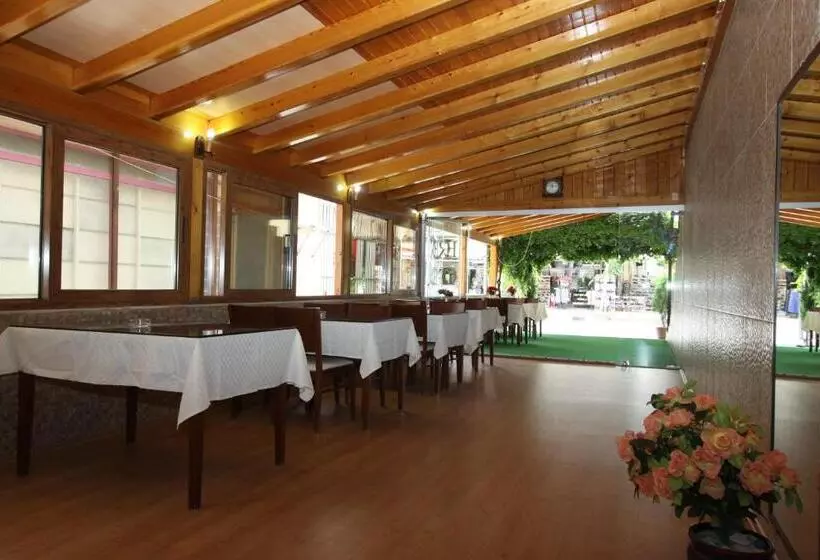 Koz Eren Otel