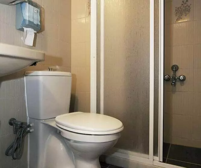 Koz Eren Otel