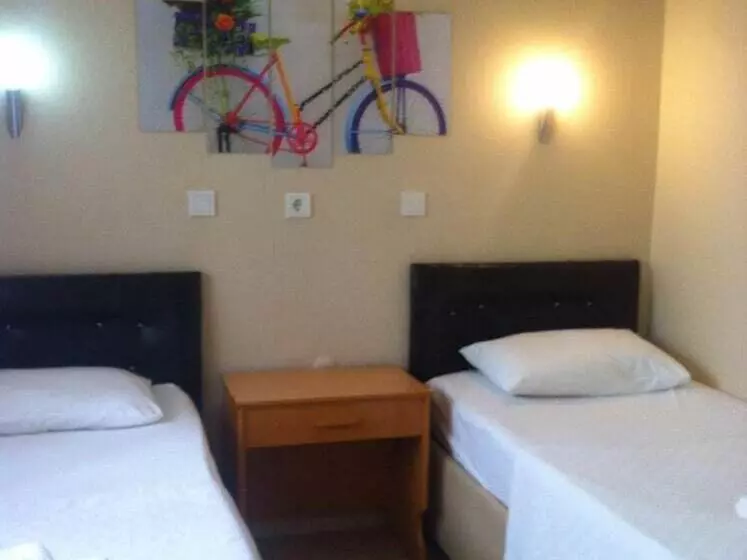 Koz Eren Otel
