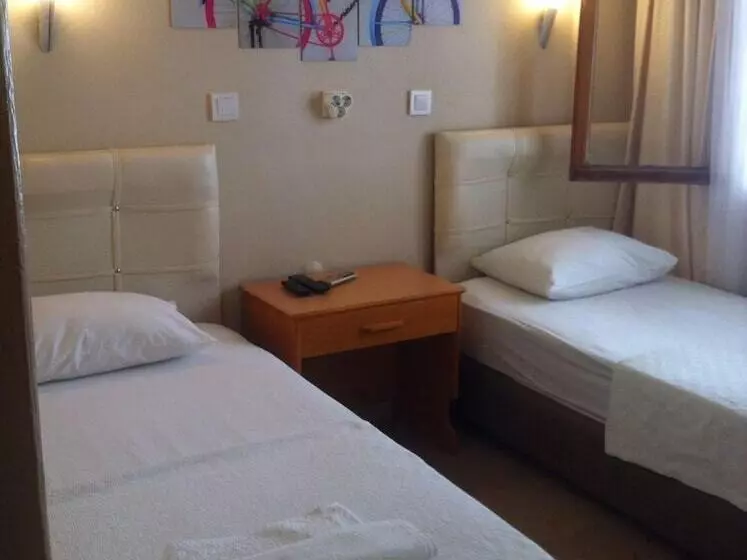 Koz Eren Otel