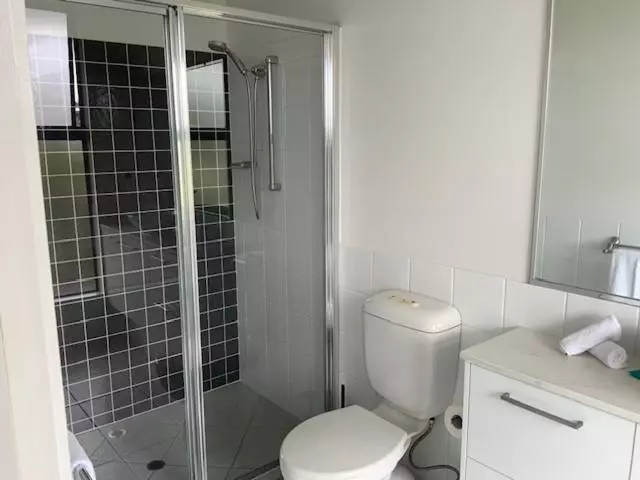 Meridian Alex Beach Apartments