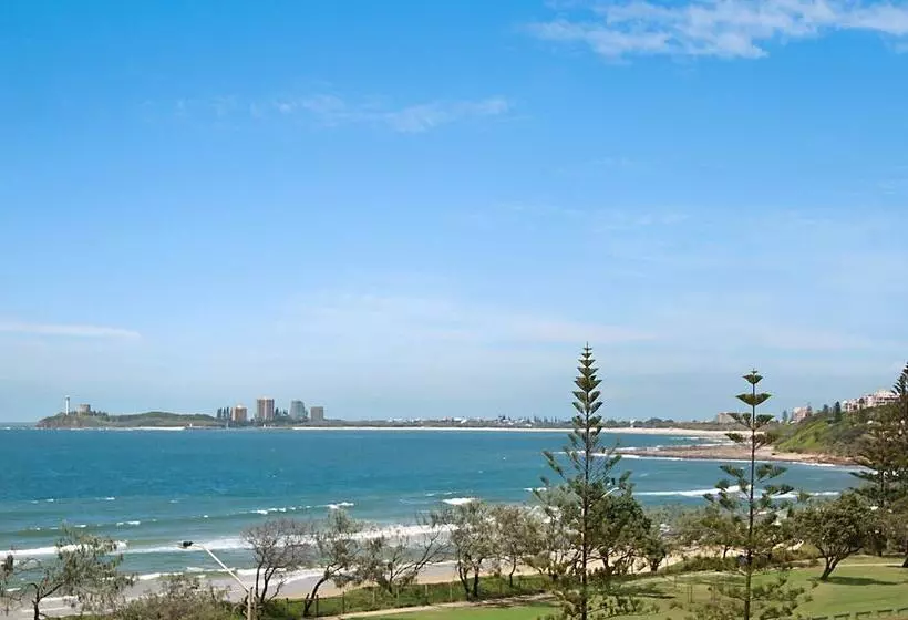 Meridian Alex Beach Apartments