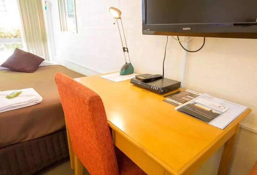 Summer East Serviced Apartments