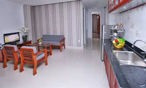 White Swan Apartment