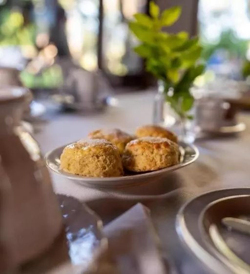 ホテル Nande Reta