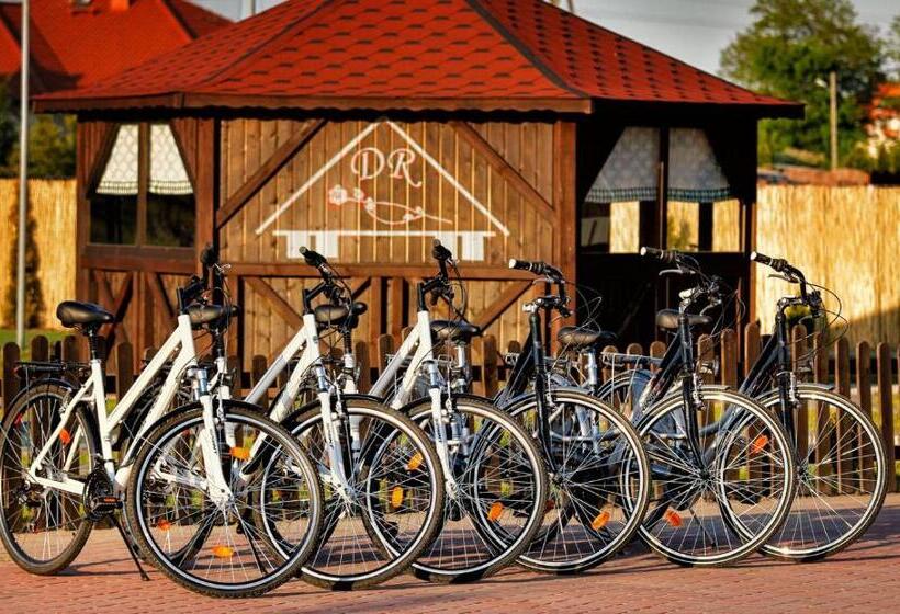 Dworek Różany Hotel & Restauracja