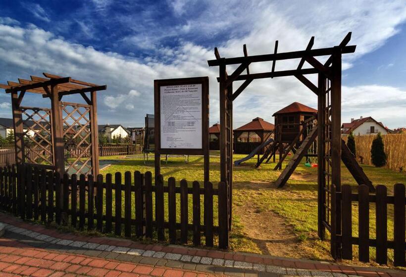 Dworek Różany Hotel & Restauracja